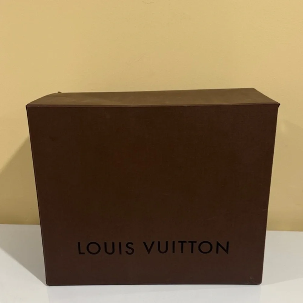 Louis Vuitton Gift Box Louis Vuitton Speedy box Louis Vuitton LV authentic box